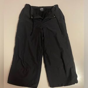 Nike Women’s Dri Fit Capri Pants